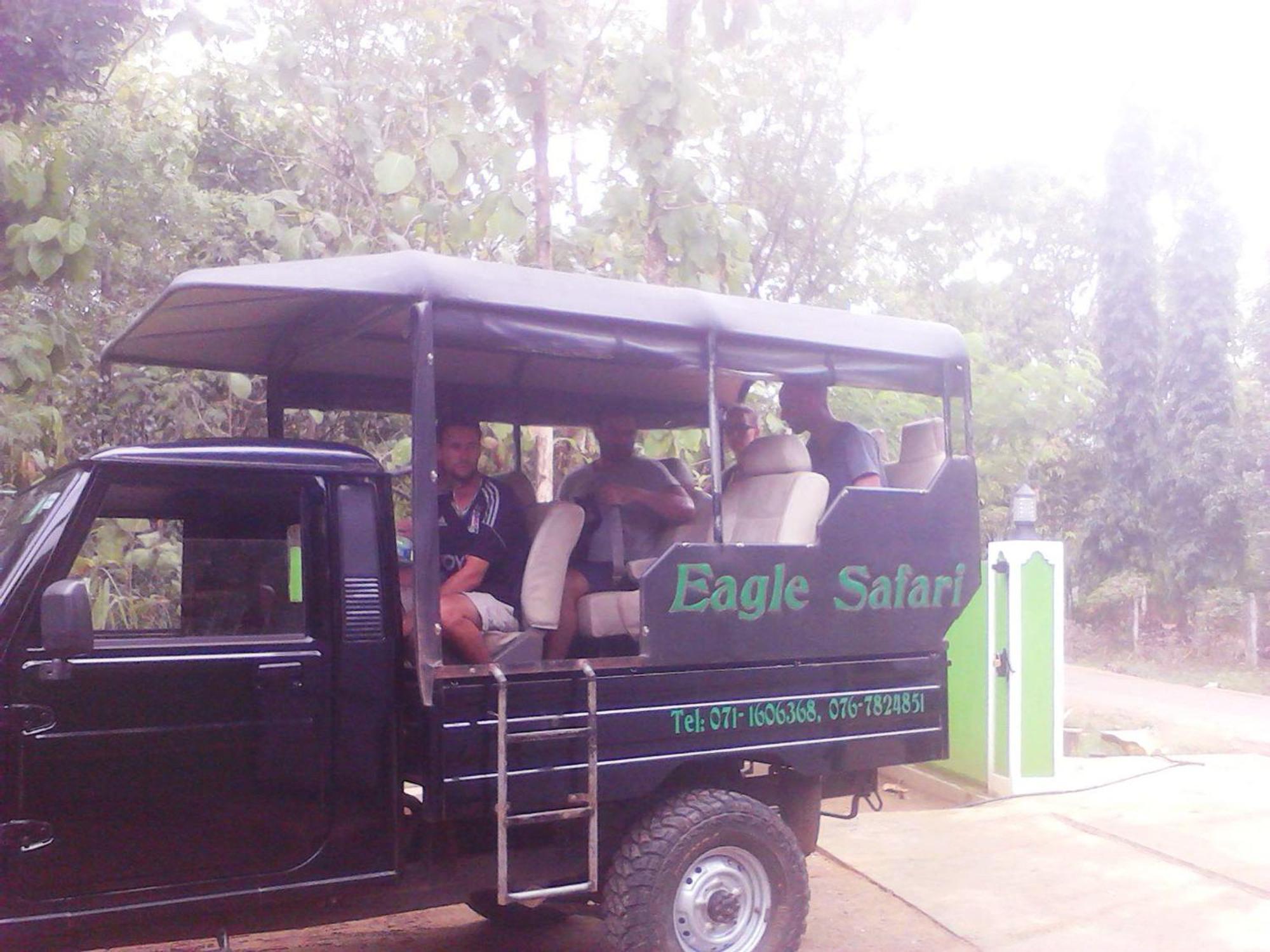 Eagle Safari Cottage Удавалаве Екстериор снимка